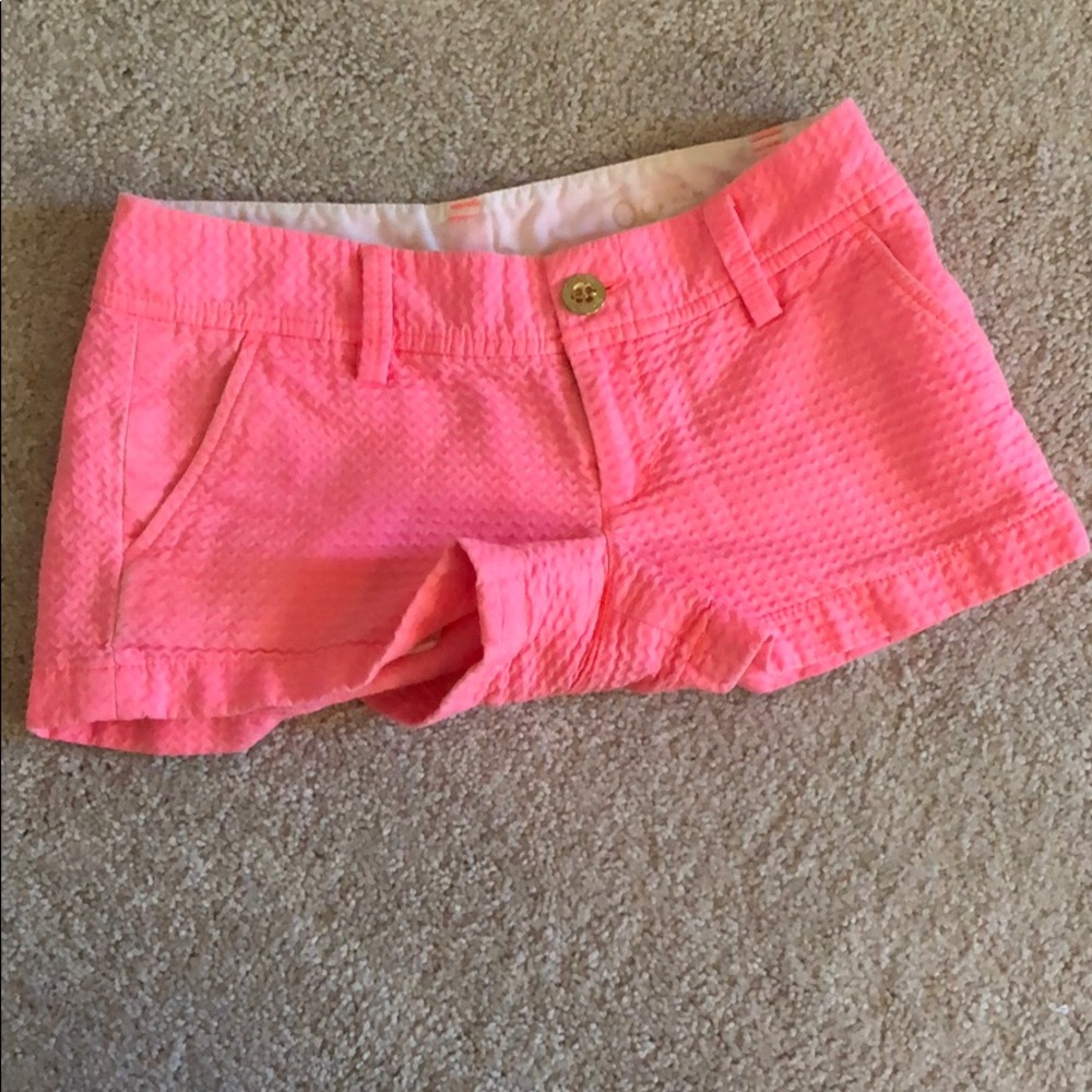 Hot pink Lilly Pulitzer Walsh shorts